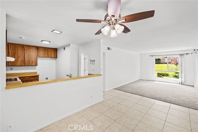 Detail Gallery Image 5 of 18 For 25652 Rimgate Dr 5c,  Lake Forest,  CA 92630 - 2 Beds | 1 Baths