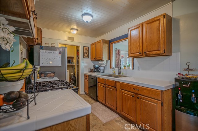 Detail Gallery Image 27 of 44 For 401 Keene Dr, La Habra,  CA 90631 - 3 Beds | 2 Baths