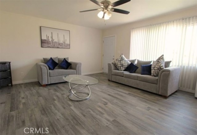 Detail Gallery Image 20 of 28 For 4822 Live Oak St, Cudahy,  CA 90201 - – Beds | – Baths