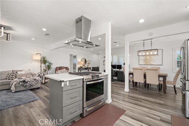 Detail Gallery Image 11 of 37 For 6344 South St, Lakewood,  CA 90713 - 3 Beds | 2 Baths
