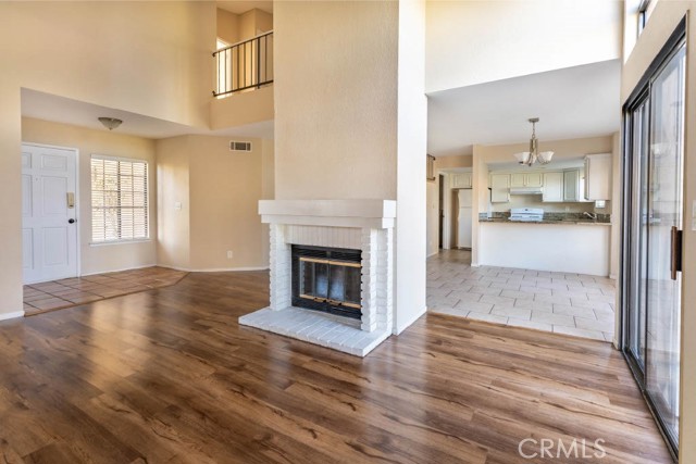 Detail Gallery Image 5 of 29 For 1217 Iris Ct, Lompoc,  CA 93436 - 3 Beds | 2/1 Baths