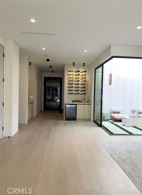 Detail Gallery Image 24 of 75 For 14738 Otsego St, Sherman Oaks,  CA 91403 - 5 Beds | 5/1 Baths