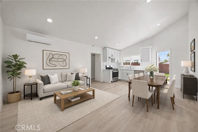 Image 28 of 37 For 2024 Grandridge Ave