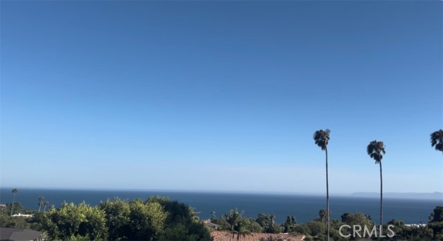 Detail Gallery Image 2 of 3 For 6347 Tarragon Road, Rancho Palos Verdes,  CA 90275 - 5 Beds | 2/1 Baths