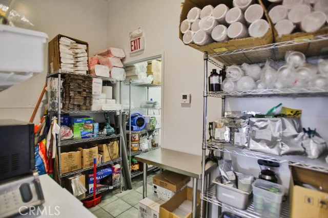 0, Orange CA: https://media.crmls.org/medias/d2ddc2ea-9193-437a-ab91-50ffa6e6522d.jpg