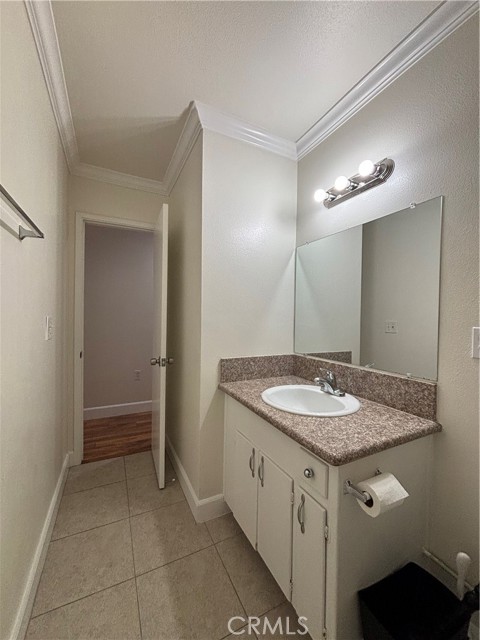 Detail Gallery Image 5 of 14 For 1795 E Victoria Ave, San Bernardino,  CA 92408 - 3 Beds | 2 Baths