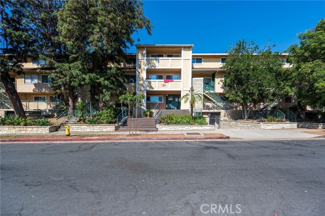 Detail Gallery Image 28 of 54 For 121 Sinclair Ave #207,  Glendale,  CA 91206 - 2 Beds | 2 Baths