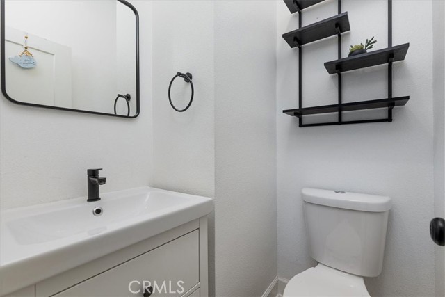 Detail Gallery Image 12 of 29 For 62 Calle De Los Ninos, Rancho Santa Margarita,  CA 92688 - 3 Beds | 2/1 Baths