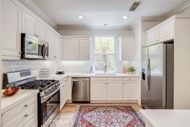 Detail Gallery Image 18 of 57 For 86 Canyoncrest, Irvine,  CA 92603 - 4 Beds | 2/1 Baths