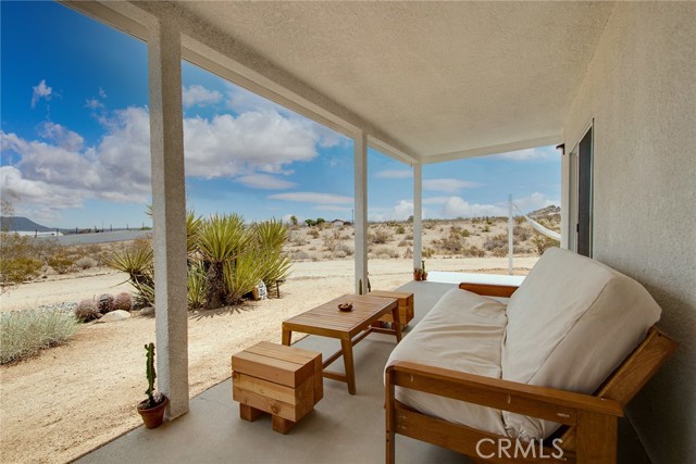 Detail Gallery Image 4 of 36 For 55921 Ornelas Ln, Landers,  CA 92285 - 2 Beds | 2 Baths