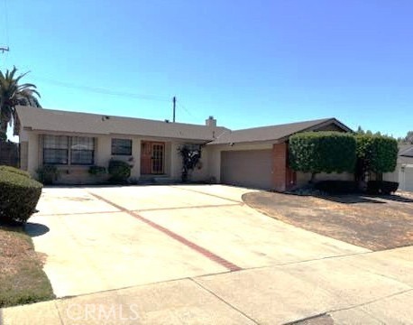 134 W Laxford Street, Glendora CA: https://media.crmls.org/medias/d2e0bbe5-77fc-465c-950a-9f37708d130f.jpg