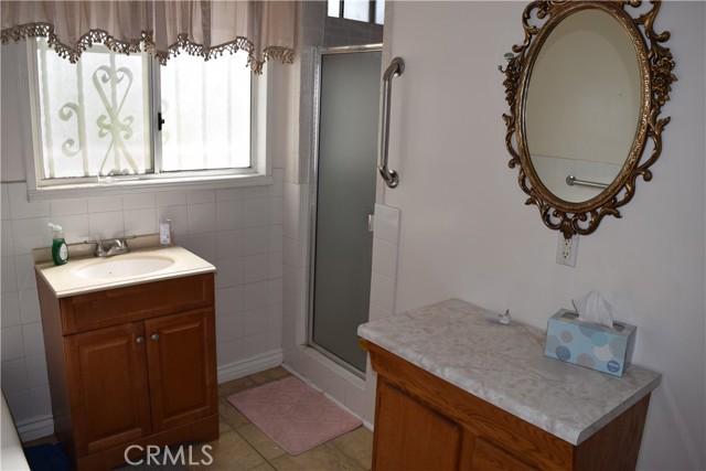 Detail Gallery Image 11 of 24 For 212 N 3rd St, Montebello,  CA 90640 - 3 Beds | 1 Baths