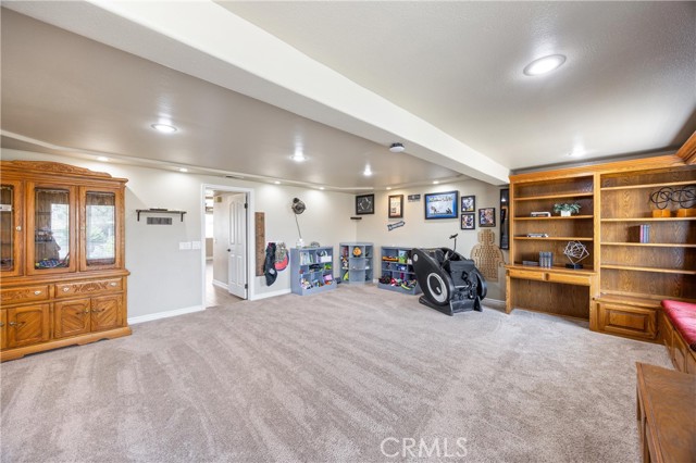 8010 Rosebud Street, Rancho Cucamonga CA: https://media.crmls.org/medias/d2e1ee0a-da28-4b7c-b7b8-6841482a8fe7.jpg