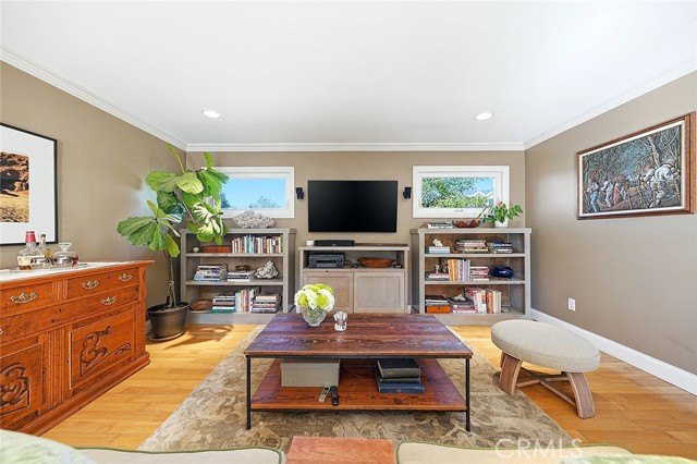 Detail Gallery Image 22 of 46 For 6200 E Fairbrook, Long Beach,  CA 90815 - 3 Beds | 1 Baths