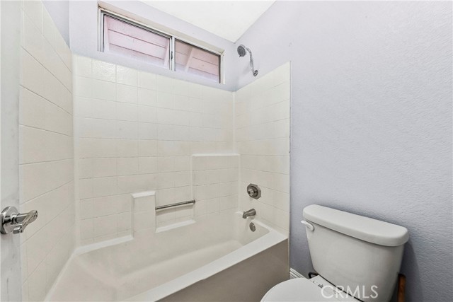 Detail Gallery Image 32 of 51 For 45345 Pickford Ave, Lancaster,  CA 93534 - 5 Beds | 3 Baths