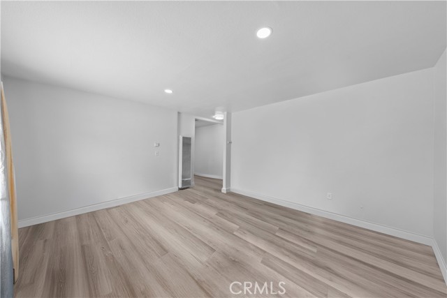 1571 E Olive Street, Ontario CA: https://media.crmls.org/medias/d2e36dbd-ae17-4847-85f7-563cbedcf177.jpg