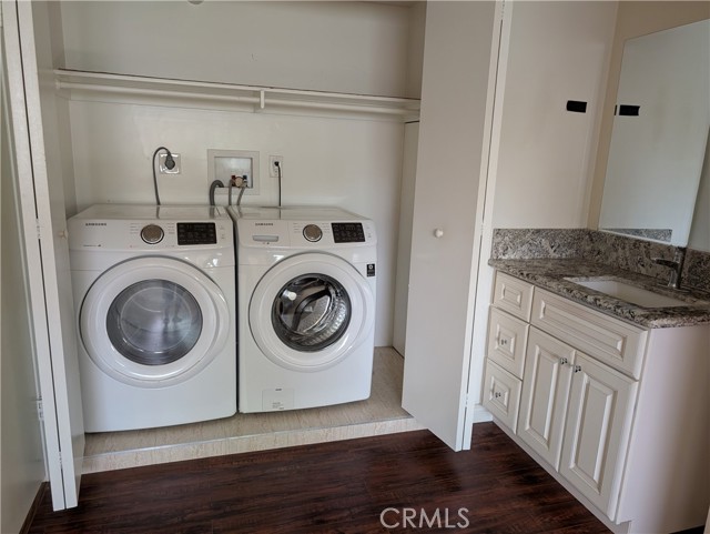 866 RONDA MENDOZA, Laguna Woods CA: https://media.crmls.org/medias/d2e3efaa-63e0-4f1c-98c4-1f1b737d683c.jpg