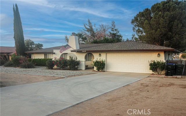 12629 11th Avenue, Victorville CA: https://media.crmls.org/medias/d2e5403e-7598-44c8-82ce-3d0d2f8245bc.jpg