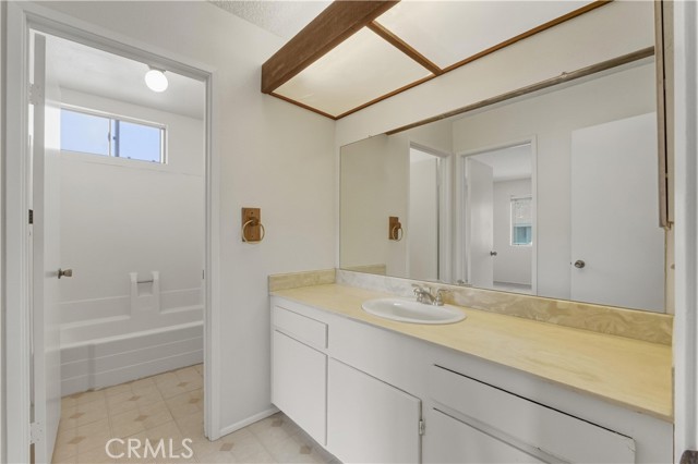 Detail Gallery Image 18 of 28 For 995 Amistad #D,  El Cajon,  CA 92019 - 2 Beds | 1 Baths