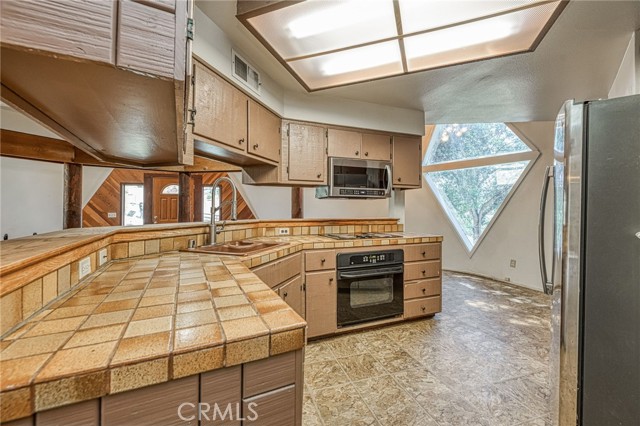 28944 Tollhouse Road, Tollhouse CA: https://media.crmls.org/medias/d2e568ba-ad05-4d46-9f9d-1545359a22ac.jpg