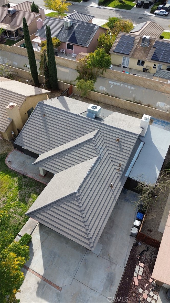 https://media.crmls.org/medias/d2e5bad5-c181-4987-b4e0-0fa936ba1b27.jpg?preset=X-Large