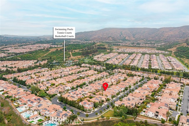 117 Andirons, Irvine CA: https://media.crmls.org/medias/d2e5eb1b-1ad8-419f-8084-03b68f92c684.jpg