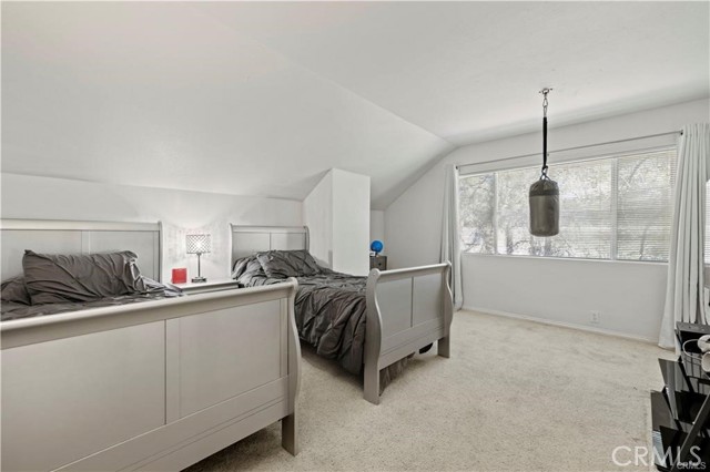 1808 Freeman Drive, Pine Mountain Club CA: https://media.crmls.org/medias/d2e66255-d61e-4eae-b2e3-e8f47bf9bb88.jpg