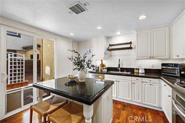 Detail Gallery Image 16 of 50 For 67 Orange Blossom Cir, Ladera Ranch,  CA 92694 - 3 Beds | 2/1 Baths