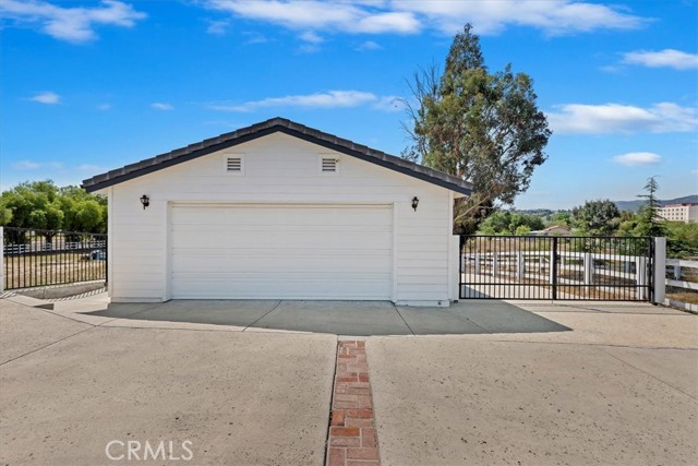 Image 49 of 75 For 31655 Pio Pico Road
