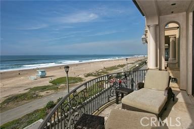Detail Gallery Image 29 of 29 For 1712 the Strand, Manhattan Beach,  CA 90266 - 4 Beds | 5 Baths