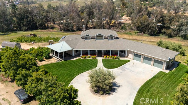 22475 Quail Call Drive, Moreno Valley CA: https://media.crmls.org/medias/d2e86768-edb2-4042-9476-4b11ce44f71c.jpg