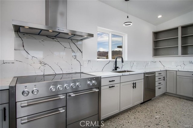 Detail Gallery Image 17 of 35 For 6688 Mount Lassen Ave, Joshua Tree,  CA 92252 - 3 Beds | 2 Baths
