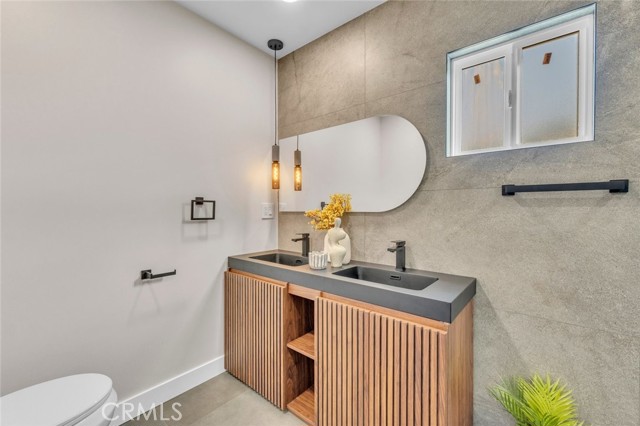 Detail Gallery Image 38 of 56 For 8848 Gerald Ave, North Hills,  CA 91343 - 4 Beds | 2 Baths