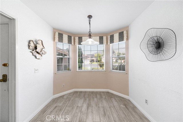 1224 Mallorca Street, Upland CA: https://media.crmls.org/medias/d2eab18a-1aac-4381-99f8-b339efe1ffa1.jpg