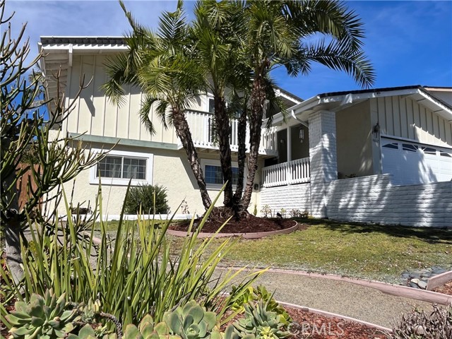 Detail Gallery Image 2 of 15 For 4862 Sevilla Way, Carlsbad,  CA 92008 - 4 Beds | 3 Baths