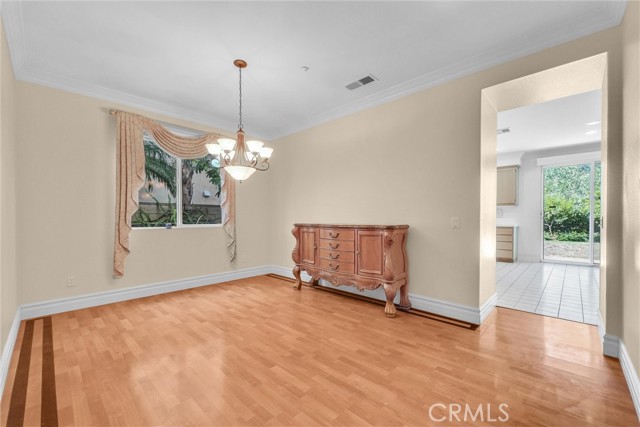 Detail Gallery Image 7 of 40 For 16461 Medinah St, Fontana,  CA 92336 - 4 Beds | 3 Baths