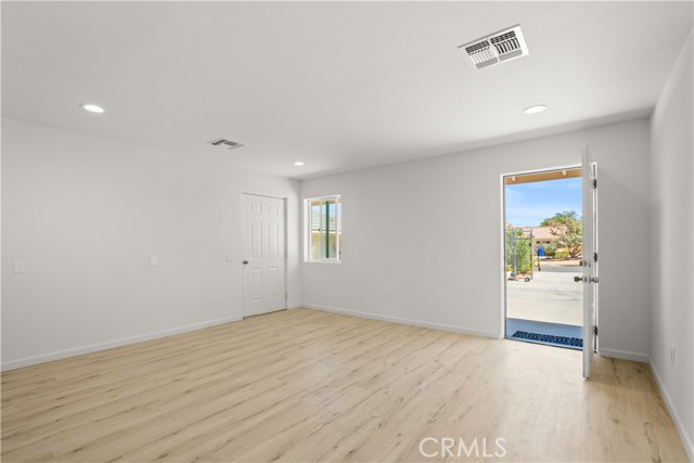 Detail Gallery Image 14 of 63 For 8582 Frontera Ave, Yucca Valley,  CA 92284 - 4 Beds | 2 Baths