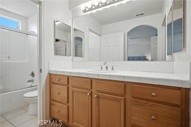 Detail Gallery Image 26 of 57 For 8554 Burnet Ave #144,  North Hills,  CA 91343 - 3 Beds | 3 Baths