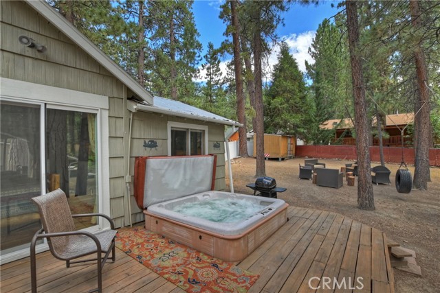 Detail Gallery Image 23 of 31 For 41617 Brownie Ln, Big Bear Lake,  CA 92315 - 4 Beds | 3 Baths