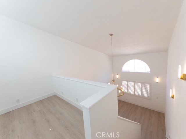 https://media.crmls.org/medias/d2ecfa27-b249-4cec-86d6-18428b0aab92.jpg?preset=X-Large