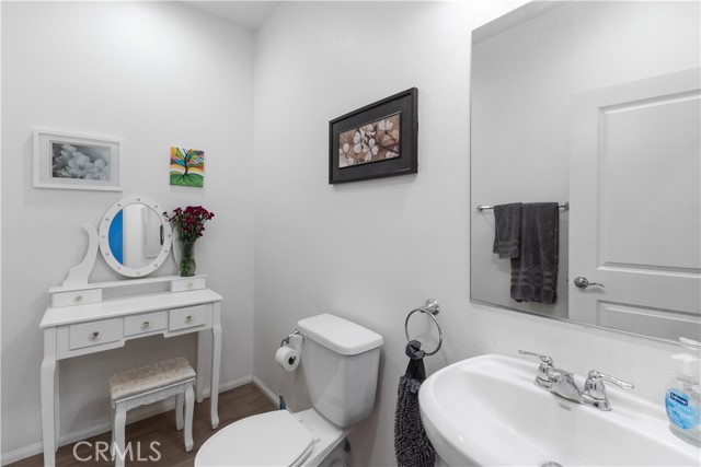 Detail Gallery Image 9 of 40 For 8219 Perla Dr, Riverside,  CA 92504 - 4 Beds | 3 Baths