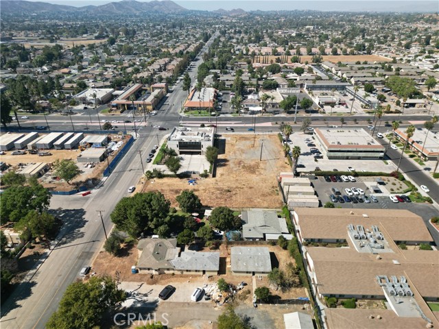 10650 Magnolia Avenue, Riverside, California 92505, ,Land,For Sale,10650 Magnolia Avenue,CRIV24172366