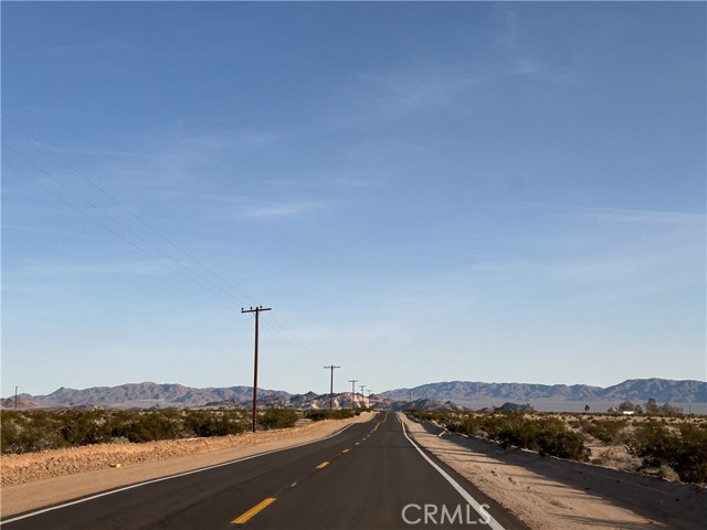 Detail Gallery Image 12 of 12 For 80728 Brown Rd, Twentynine Palms,  CA 92277 - 3 Beds | 1 Baths