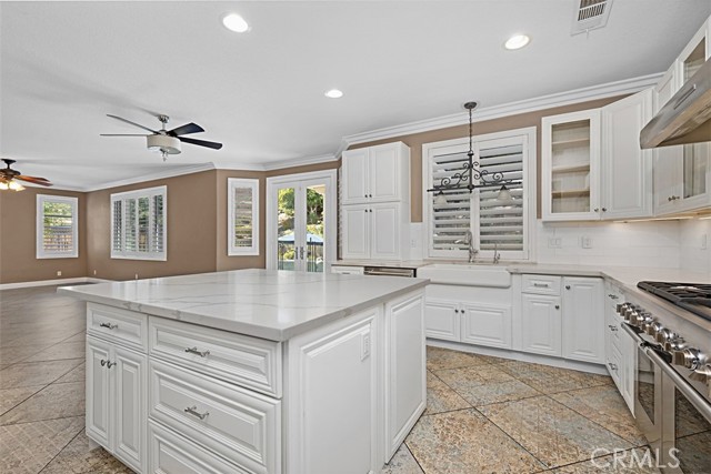 28622 Woodchester Way, Menifee CA: https://media.crmls.org/medias/d2ee1104-6d8d-4a41-8165-8cb9d0ba1c84.jpg