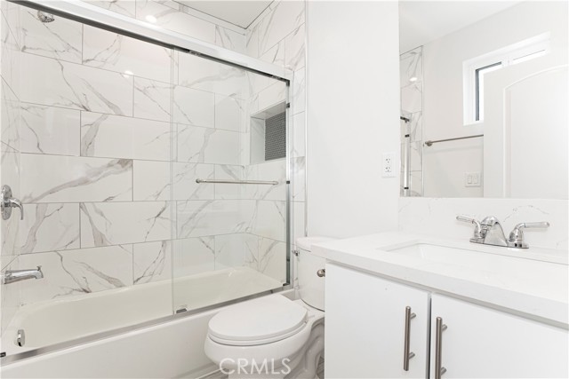 Detail Gallery Image 11 of 21 For 5914 N Tujunga Ave, Los Angeles,  CA 91601 - 3 Beds | 3/1 Baths