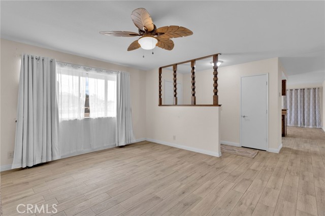 22612 Viento Road, Apple Valley CA: https://media.crmls.org/medias/d2eee4f1-a102-49b9-ac94-44edf5b1b162.jpg