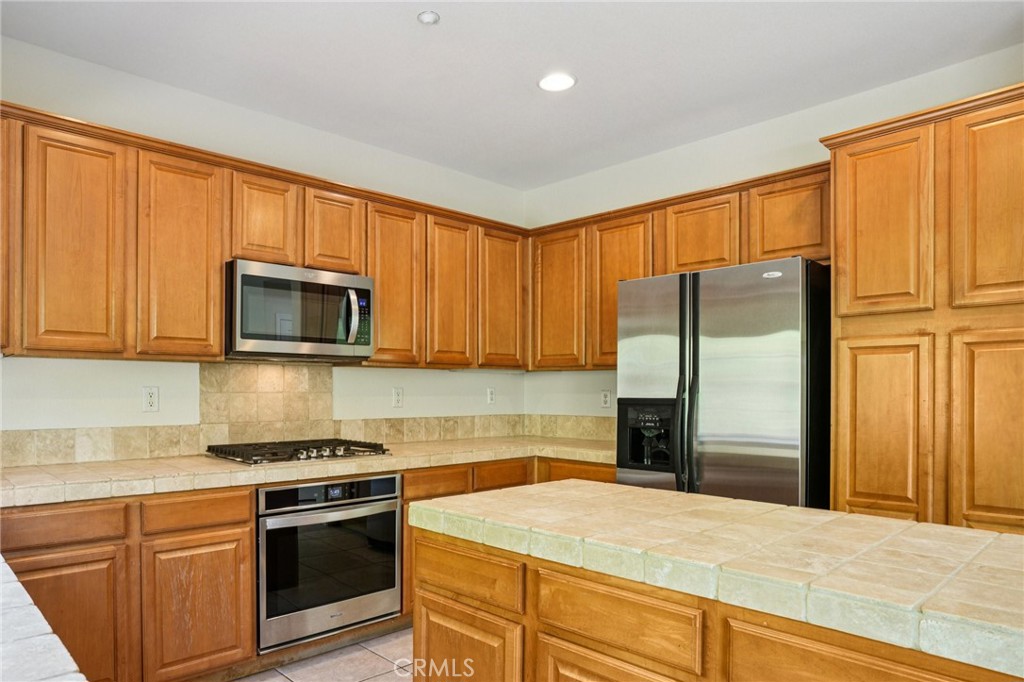 MLS #OC25182457 img 5