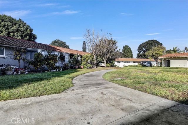 Detail Gallery Image 24 of 27 For 2329 via Mariposa #O,  Laguna Woods,  CA 92637 - 2 Beds | 2 Baths