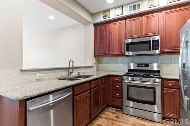 7725 Hess Place, Rancho Cucamonga CA: https://media.crmls.org/medias/d2f21311-28aa-4c27-953e-f3f06b8ee545.jpg