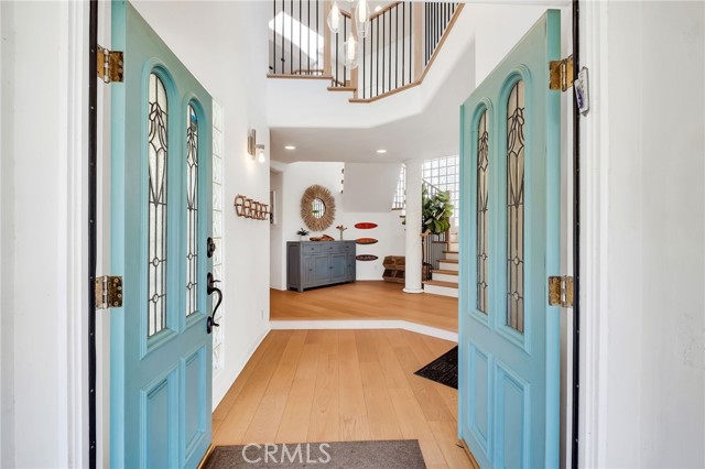 1021 Avenue D, Redondo Beach, California 90277, 4 Bedrooms Bedrooms, 0 ,2 BathroomsBathrooms,Residential,For Sale,Avenue D,0,SB26127548